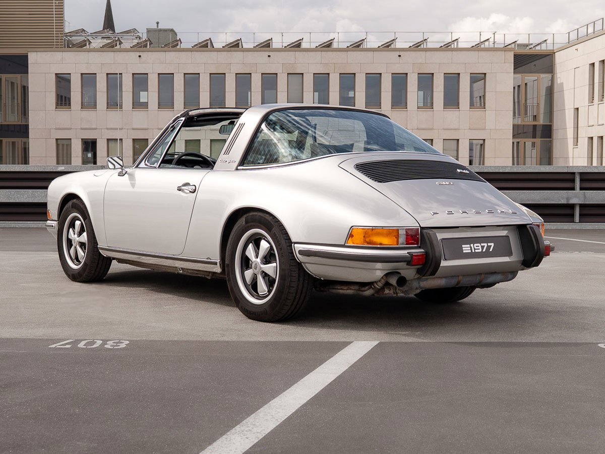 porsche-911-t-targa-est35f2-1200x900-expose-02